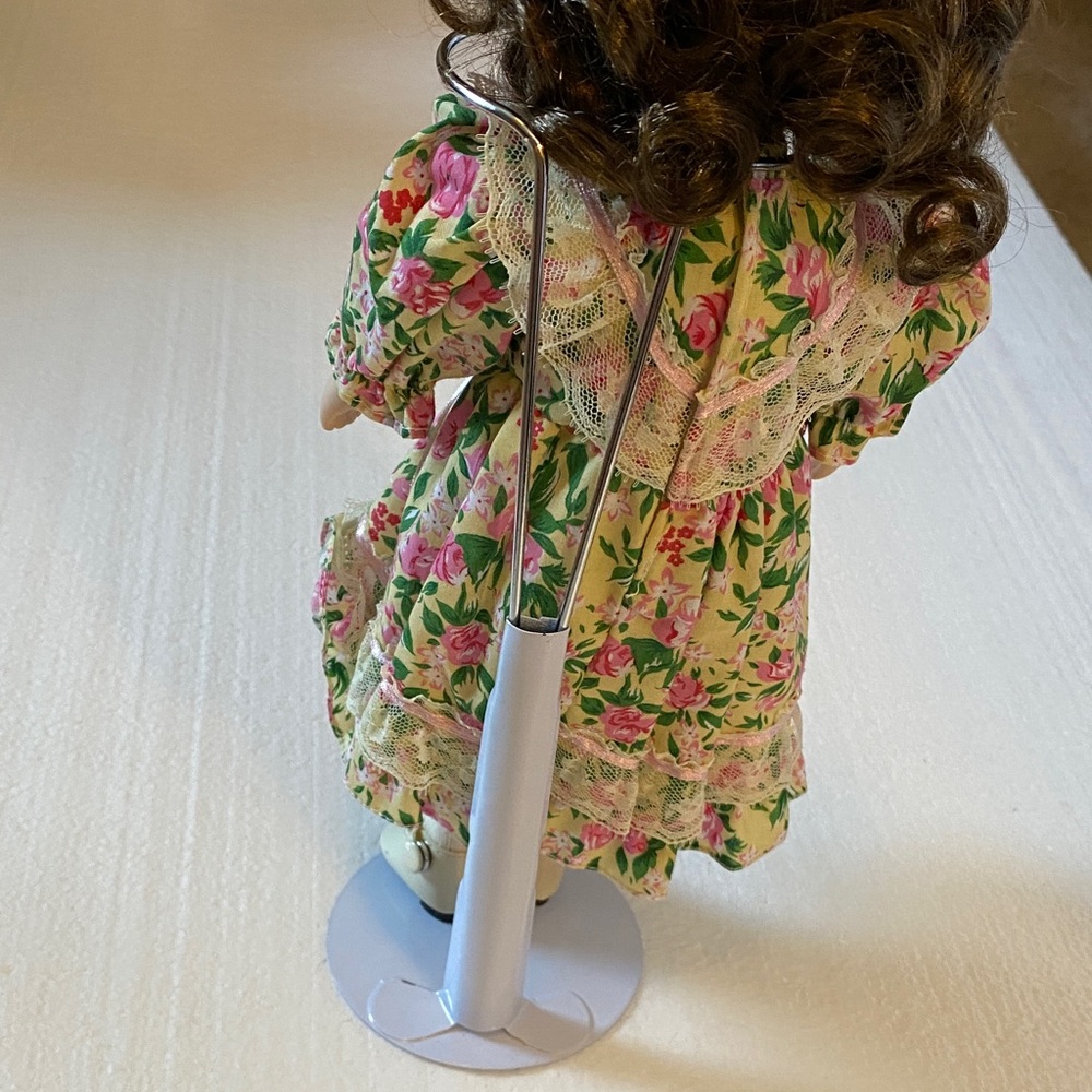Floral Dress Porcelain Doll in Box - Picture 9 of 10
